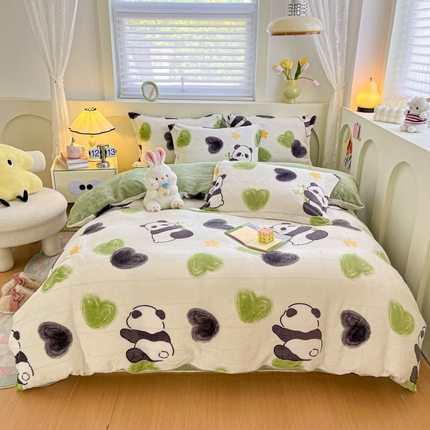 2024新款小清新牛奶绒高克重加厚保暖四件套 爱心熊猫