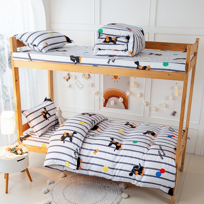 91家纺网 家纺一手货源 找家纺 乐居坊 2024新款亲肤棉美棉芦荟棉四件套学生宿舍床（8月）  呆萌狗