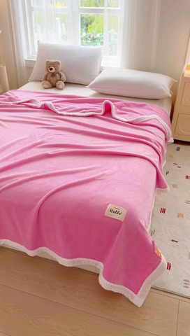 91家纺网 家纺一手货源 找家纺 侨鑫 2024新款高克重牛奶绒纯色毛毯 粉色