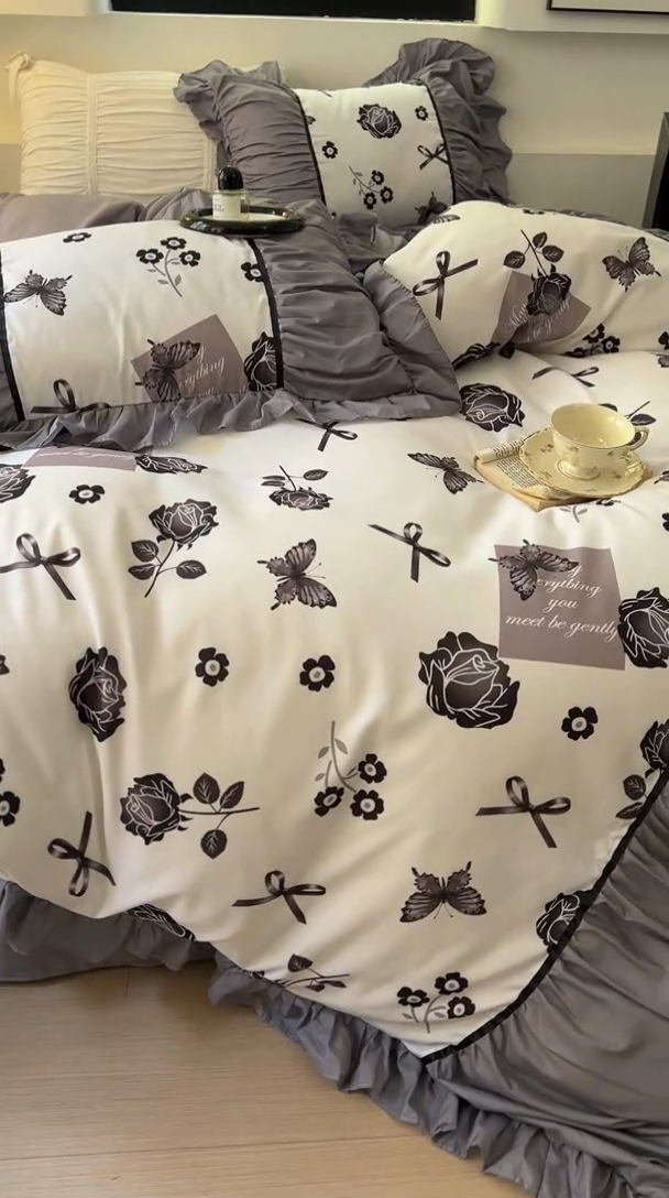 91家纺网 家纺一手货源 找家纺 春光里 2024新款法式大花边亲肤磨毛四件套 玫瑰蝶影