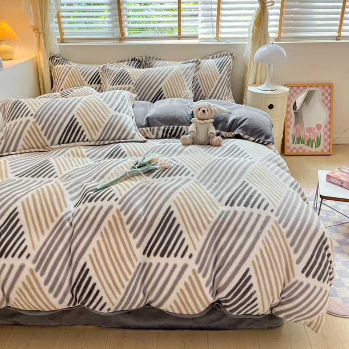 91家纺网 家纺一手货源 找家纺 康纳利 2024新款A类高克重牛奶绒小清新印花四件套提供买家秀 柏拉图