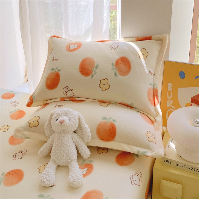 91家纺网 家纺一手货源 找家纺 凯儿家纺 2024新款A类牛奶绒印花枕套 心想事成