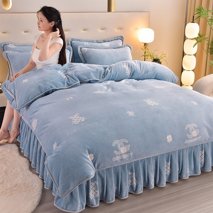 91家纺网 家纺一手货源 找家纺 （总）橘姿 2025新款8-9斤床裙款牛奶绒四件套金貂绒法兰绒宝宝绒