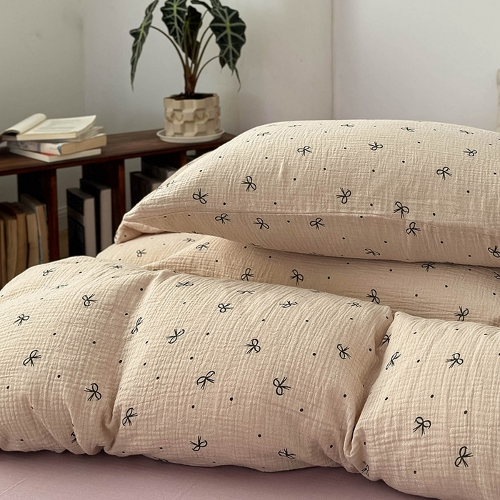 91家纺网 家纺一手货源 找家纺 洋铭区（原狠狠爱） 2024新款皱皱纱四件套 点点织带