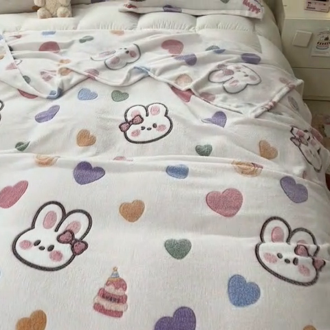 91家纺网 家纺一手货源 找家纺 川悦生活 2024新款高克重双面雪花绒毛毯 毛毯泡芙小兔