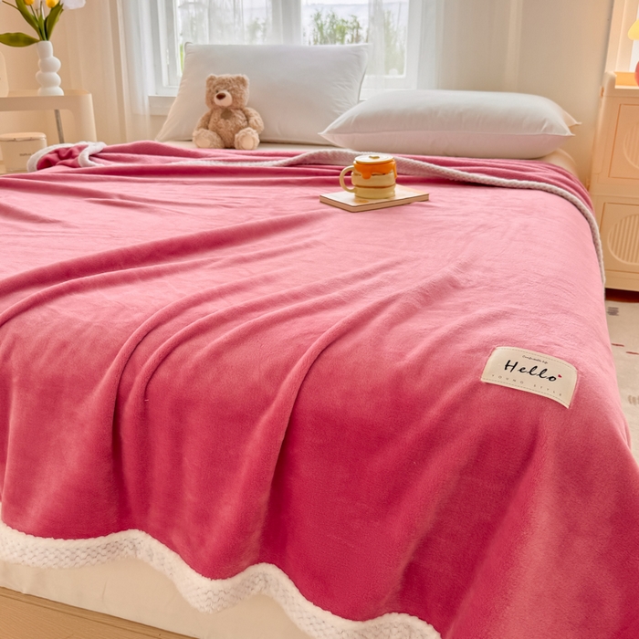 91家纺网 家纺一手货源 找家纺 侨鑫 2024新款高克重牛奶绒纯色毛毯 豆沙