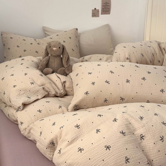 91家纺网 家纺一手货源 找家纺 洋铭区（原狠狠爱） 2024新款皱皱纱四件套 点点织带