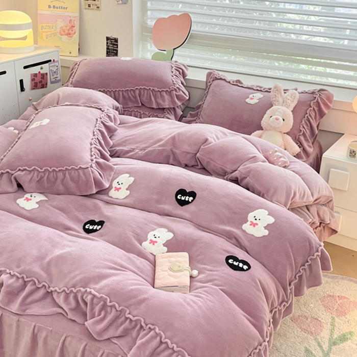 91家纺网 家纺一手货源 找家纺 亨通家纺 2024新款高克重法式牛奶绒四件套系列-可爱风 可爱风-紫