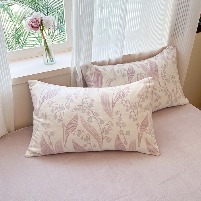 91家纺网 家纺一手货源 找家纺 高克重上色立体雕花牛奶绒着色烂花四件套宝宝绒婴儿绒秋冬加厚法兰绒珊瑚绒三件套 铃兰-紫