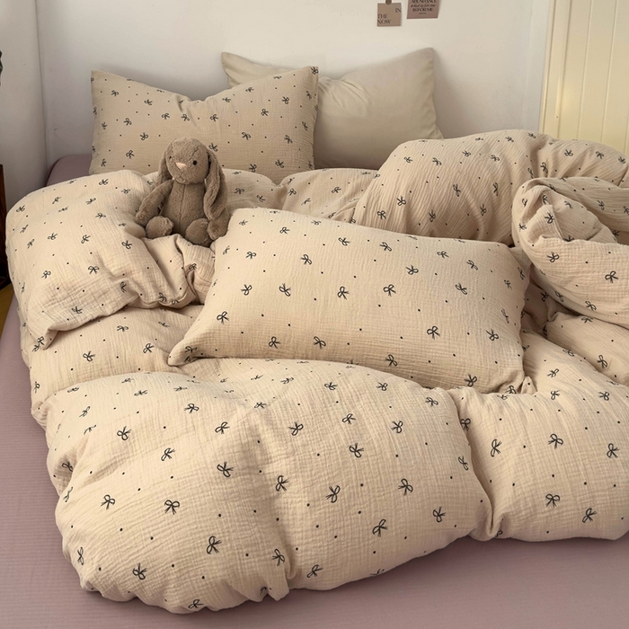 91家纺网 家纺一手货源 找家纺 洋铭区（原狠狠爱） 2024新款皱皱纱四件套 点点织带