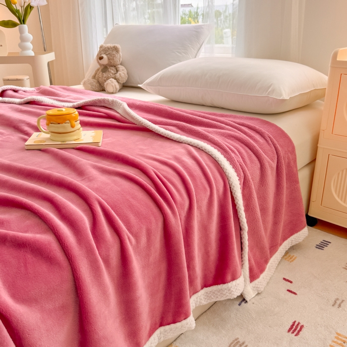 91家纺网 家纺一手货源 找家纺 侨鑫 2024新款高克重牛奶绒纯色毛毯 豆沙