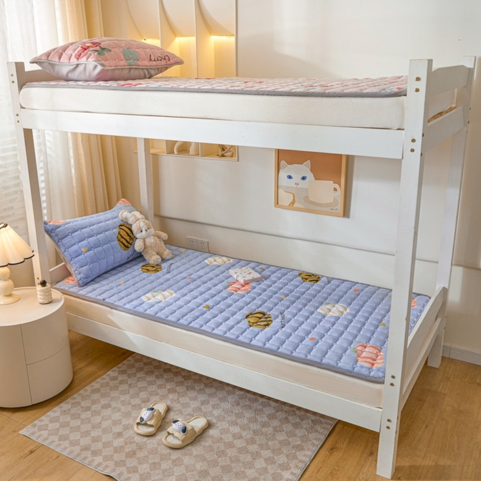 91家纺网 家纺一手货源 找家纺 卡伦家纺 2025新款A类牛奶绒夹棉加厚床垫学生宿舍单人床垫 南瓜灰灰