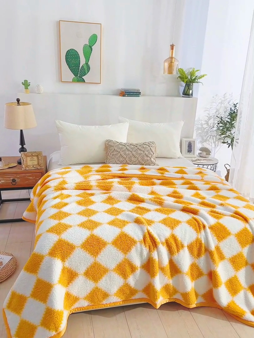 91家纺网 家纺一手货源 找家纺 一左一右 2024新款320g高克重加厚格子摇粒绒毛毯舒棉绒盖毯多功能毯子外贸跨境电商 黄色格