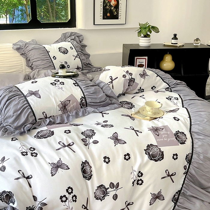 91家纺网 家纺一手货源 找家纺 春光里 2024新款法式大花边亲肤磨毛四件套 玫瑰蝶影