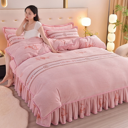 橘姿 2024新款8斤床裙款牛奶绒四件套 爱情花语