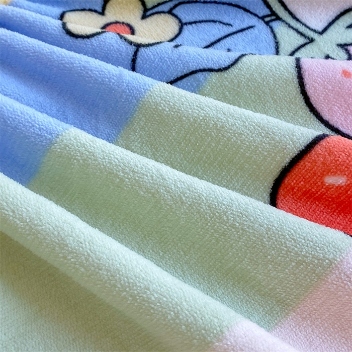 91家纺网 家纺一手货源 找家纺 凯儿家纺 2024新款A类牛奶绒印花枕套 草莓物语