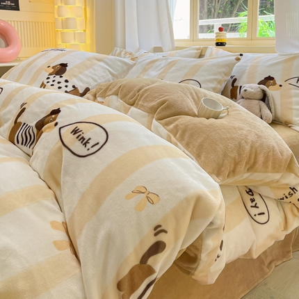 铭宣家居 2024新款7斤小清新高克重牛奶绒印花四件套床单床笠款 腊肠狗