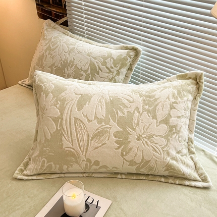 91家纺网 家纺一手货源 找家纺 （总）2024新款A类高克重立体浮雕牛奶绒加厚保暖系列-枕套