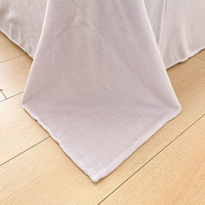 91家纺网 家纺一手货源 找家纺 高克重上色立体雕花牛奶绒着色烂花四件套宝宝绒婴儿绒秋冬加厚法兰绒珊瑚绒三件套 铃兰-紫