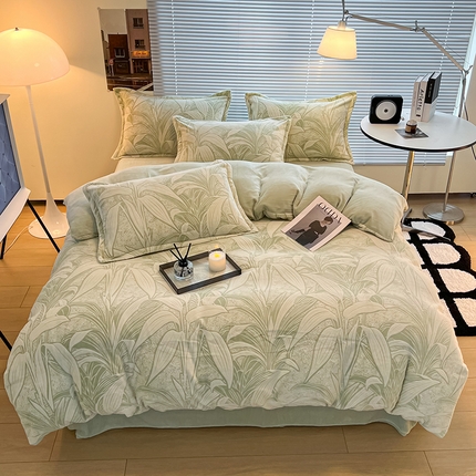 2024新款A类高克重立体浮雕牛奶绒加厚保暖系列-被套 叶璃绿