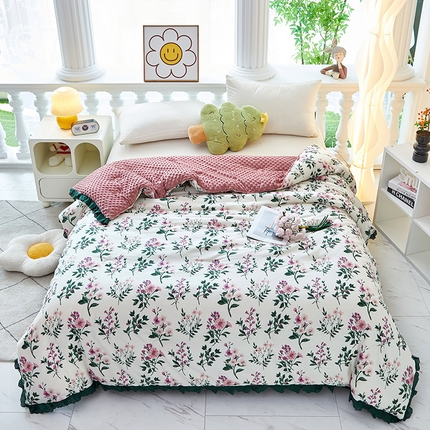 91家纺网 家纺一手货源 找家纺 全美家居 2025新款韩版花边豆豆被 晓春
