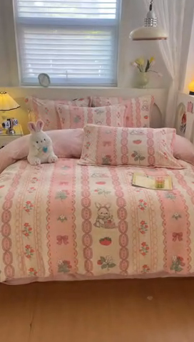 91家纺网 家纺一手货源 找家纺 2024新款小清新牛奶绒高克重加厚保暖四件套 蕾丝兔兔