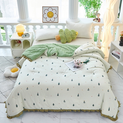 91家纺网 家纺一手货源 找家纺 全美家居 2025新款韩版花边豆豆被 松树