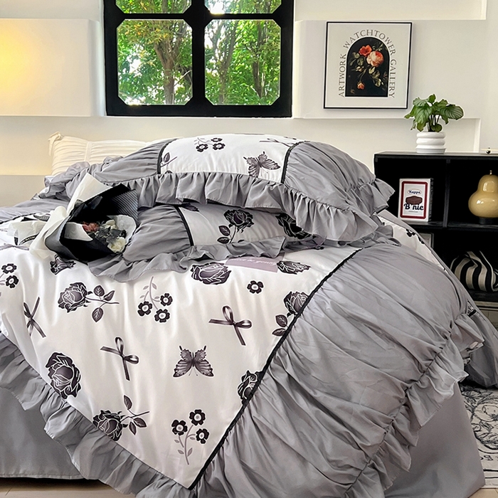 91家纺网 家纺一手货源 找家纺 春光里 2024新款法式大花边亲肤磨毛四件套 玫瑰蝶影