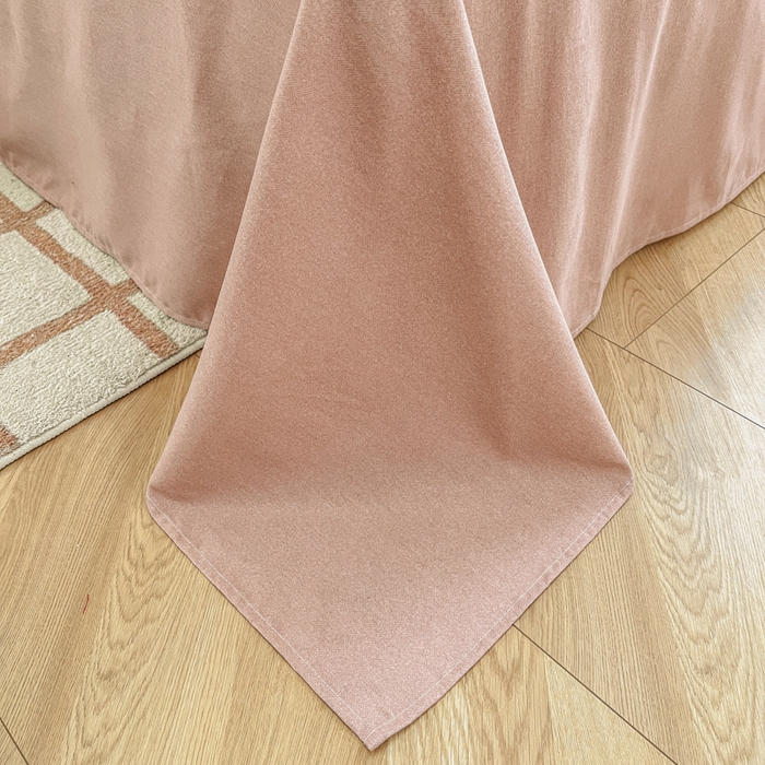 91家纺网 家纺一手货源 找家纺 菲梵家纺 2025新款纯色双拼全棉加厚磨毛刺绣款套单床单（自然光场景） 铂金粉