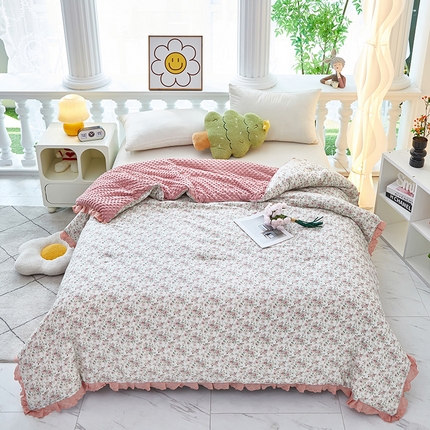 91家纺网 家纺一手货源 找家纺 全美家居 2025新款韩版花边豆豆被 蔷薇