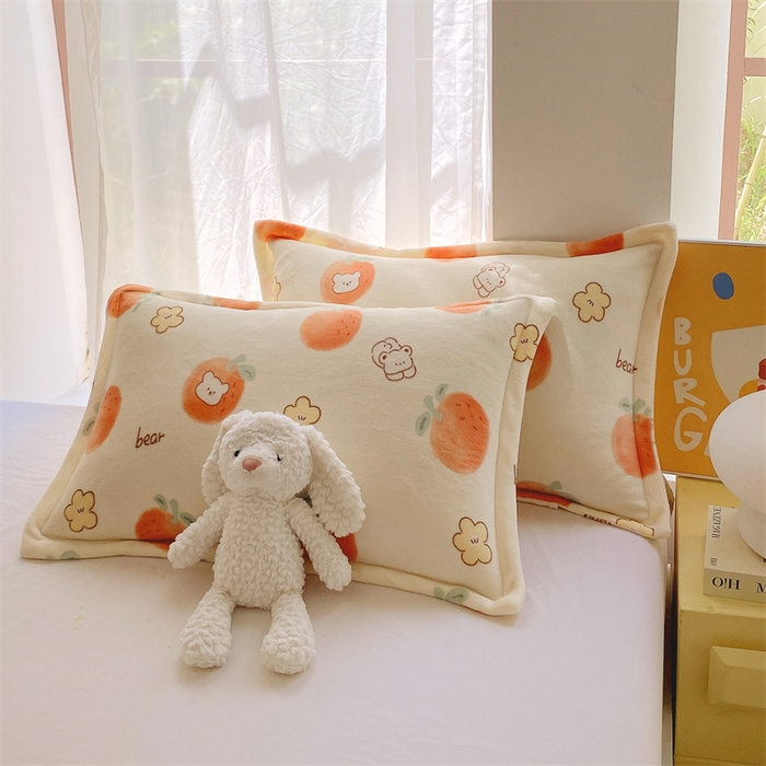 91家纺网 家纺一手货源 找家纺 凯儿家纺 2024新款A类牛奶绒印花枕套 心想事成