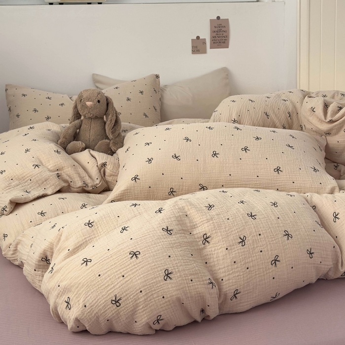 91家纺网 家纺一手货源 找家纺 洋铭区（原狠狠爱） 2024新款皱皱纱四件套 点点织带