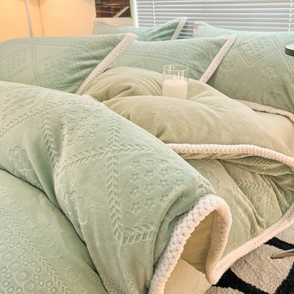 2024新款A类高克重3D立体雕花牛奶绒保暖系列套件单品-四件套 新泫雅花青春绿