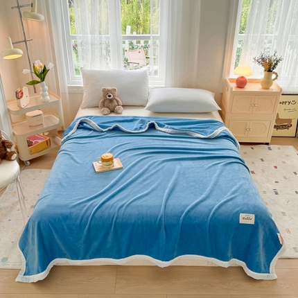侨鑫 2024新款高克重牛奶绒纯色毛毯 天空蓝