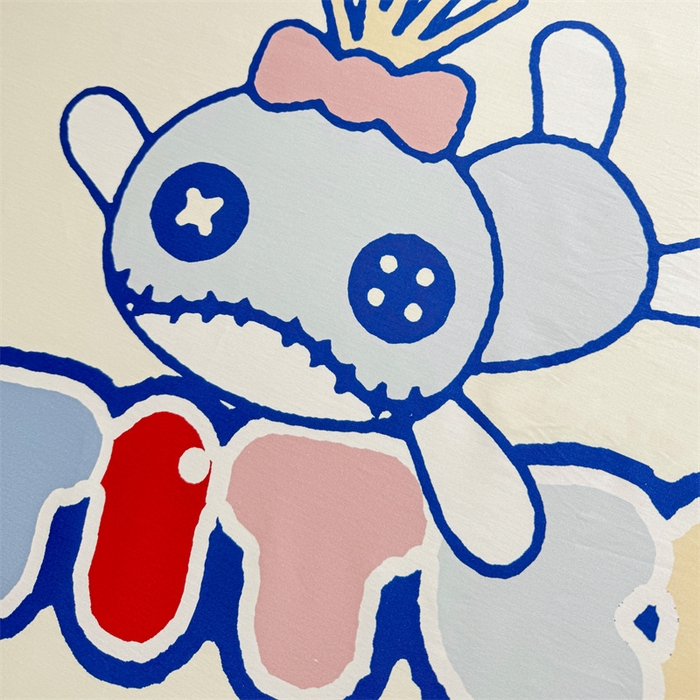 91家纺网 家纺一手货源 找家纺 名兮家居 2024新款大版经典奥特曼-三丽鸥全棉床单 【含防伪标】 史迪小怪