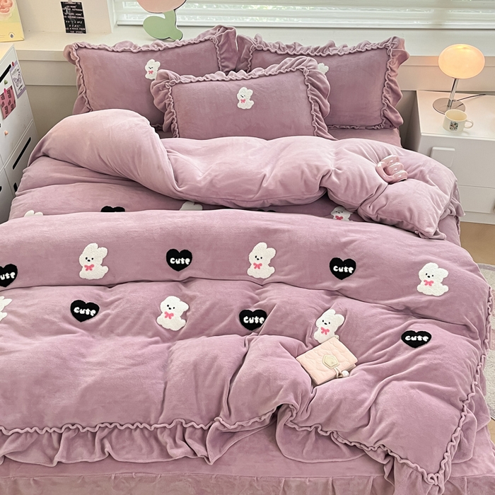 91家纺网 家纺一手货源 找家纺 亨通家纺 2024新款高克重法式牛奶绒四件套系列-可爱风 可爱风-紫