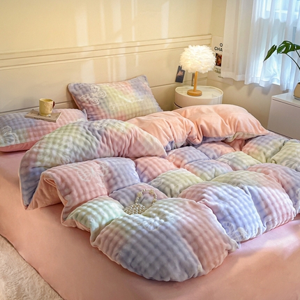 91家纺网 家纺一手货源 找家纺 （总）2024新款加厚泡泡牛奶绒印花工艺立体四件套