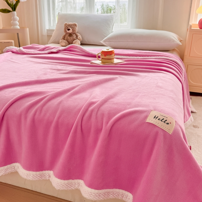 91家纺网 家纺一手货源 找家纺 侨鑫 2024新款高克重牛奶绒纯色毛毯 粉色