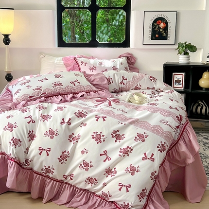 91家纺网 家纺一手货源 找家纺 春光里 2024新款法式大花边亲肤磨毛四件套