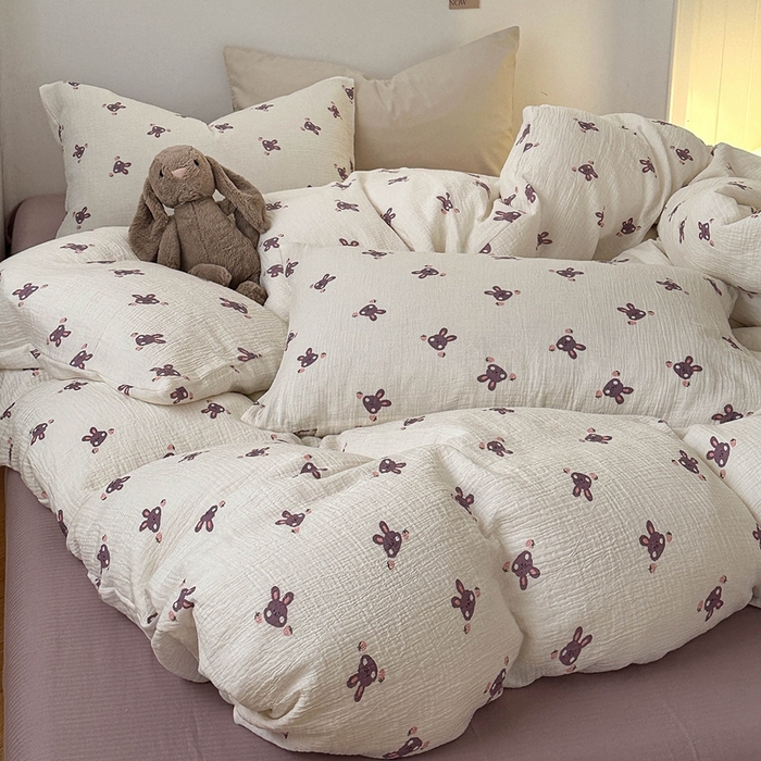 91家纺网 家纺一手货源 找家纺 洋铭区（原狠狠爱） 2024新款皱皱纱四件套 萌萌小紫兔