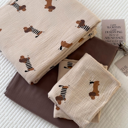 洋铭区（原狠狠爱） 2024新款皱皱纱四件套 腊肠狗狗