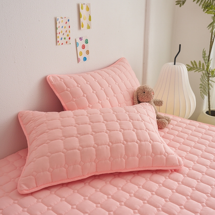 91家纺网 家纺一手货源 找家纺 侨鑫 2024新款亲肤磨毛夹棉床垫 粉色