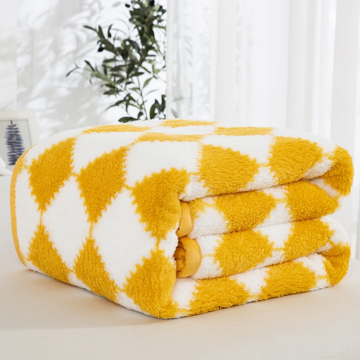 91家纺网 家纺一手货源 找家纺 一左一右 2024新款320g高克重加厚格子摇粒绒毛毯舒棉绒盖毯多功能毯子外贸跨境电商 黄色格