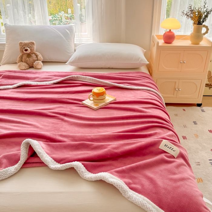 91家纺网 家纺一手货源 找家纺 侨鑫 2024新款高克重牛奶绒纯色毛毯 豆沙