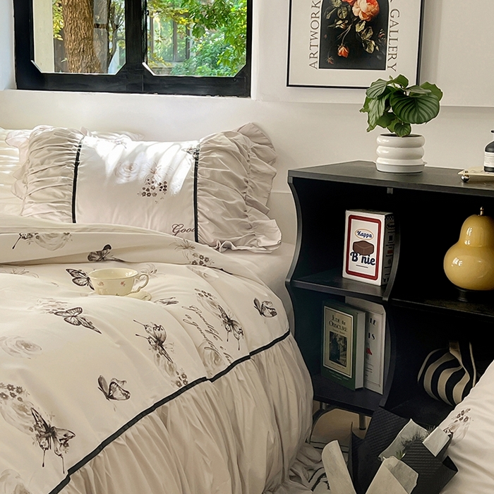 91家纺网 家纺一手货源 找家纺 春光里 2024新款法式大花边亲肤磨毛四件套 花蝶轻语