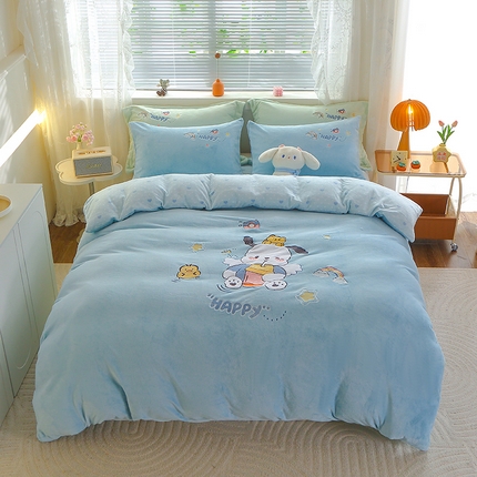 91家纺网 家纺一手货源 找家纺 昊川家纺 2025新款230g毛巾绣牛奶绒四件套 大耳朵狗-蓝