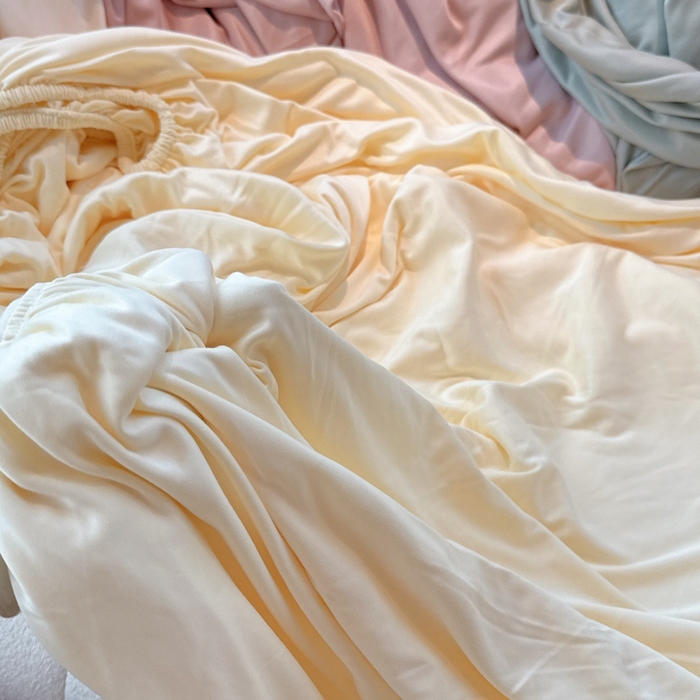 91家纺网 家纺一手货源 找家纺 兜米家居 2024新款云柔针织棉单床笠 鹅黄色