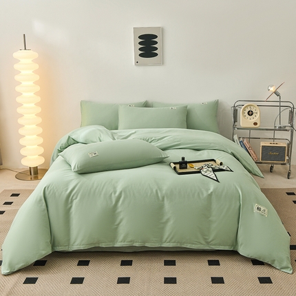 91家纺网 家纺一手货源 找家纺 （总）宇彬家纺 2024直播新款13374全棉母婴级简约轻奢贴画纯色四件套斜纹贡缎新疆长绒贴标款无印风系列