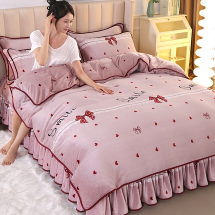 91家纺网 家纺一手货源 找家纺 （总）橘姿 2025新款8-9斤床裙款牛奶绒四件套金貂绒法兰绒宝宝绒