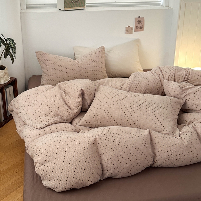 91家纺网 家纺一手货源 找家纺 洋铭区（原狠狠爱） 2024新款皱皱纱四件套 黑灰波点